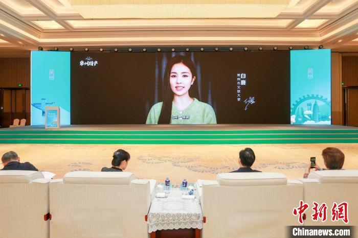 常州籍演員白鹿擔(dān)綱常州文旅大使，為家鄉(xiāng)傾情打CALL?！√凭?攝