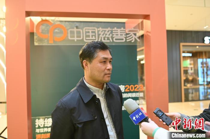 薛濤接受采訪。　于海洋 攝