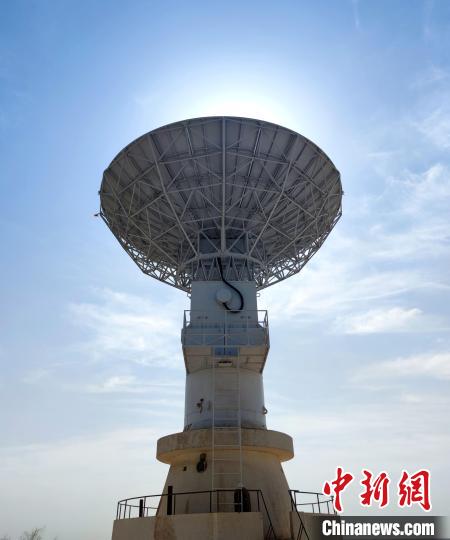 中國電科研制的測控系統(tǒng)?！≈袊娍?供圖