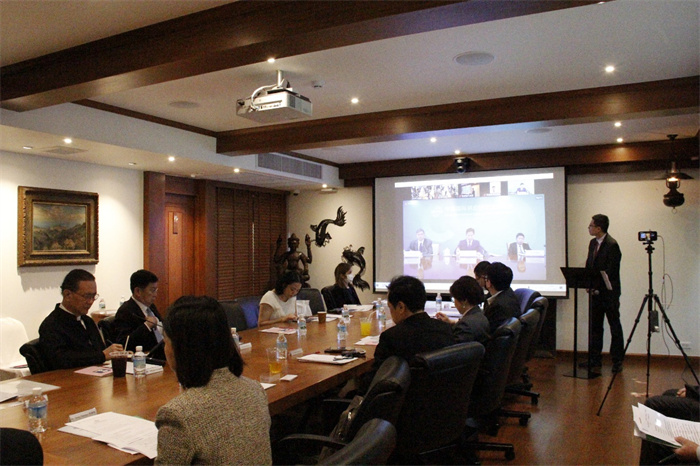  中國貿(mào)促會(huì)副會(huì)長張慎峰視頻致辭。中國貿(mào)促會(huì)駐泰國代表處供圖