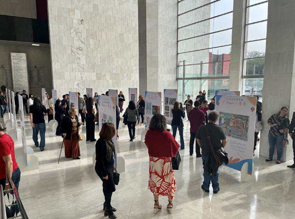 獲獎(jiǎng)作品展現(xiàn)場(chǎng)。中國駐圣保羅總領(lǐng)館供圖