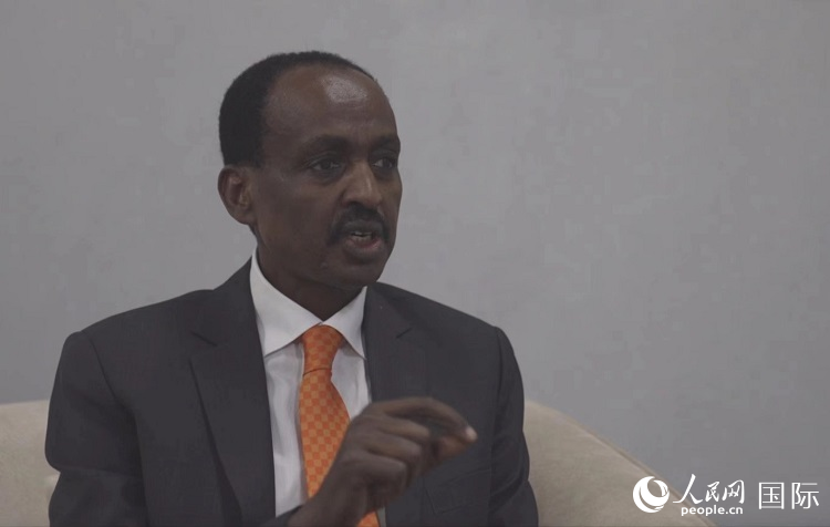 特肖梅·托加接受人民網(wǎng)專訪。人民網(wǎng)記者 劉寧攝