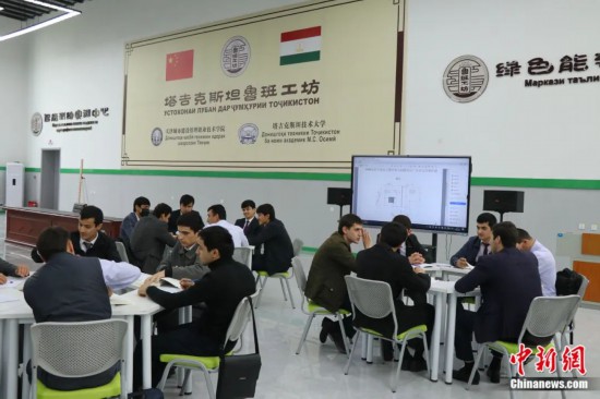 2023年4月，位于杜尚別的塔吉克斯坦魯班工坊課堂。張碩 攝