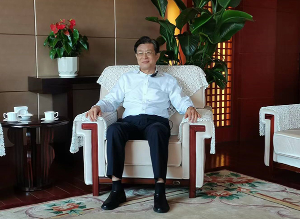 中國人民對外友好協(xié)會(huì)副會(huì)長李?？Ｖ袊嗣駥ν庥押脜f(xié)會(huì)供圖