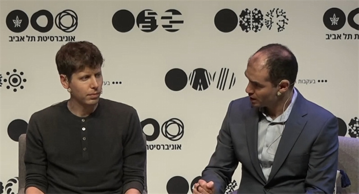 奧特曼和伊利亞在以色列特拉維夫大學(xué)的圓桌分享會。圖源：視頻截圖