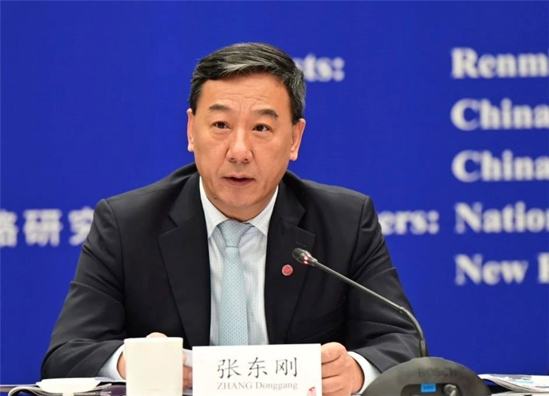 中國人民大學(xué)黨委書記、國家發(fā)展與戰(zhàn)略研究院理事長張東剛作論壇開幕致辭。主辦方供圖