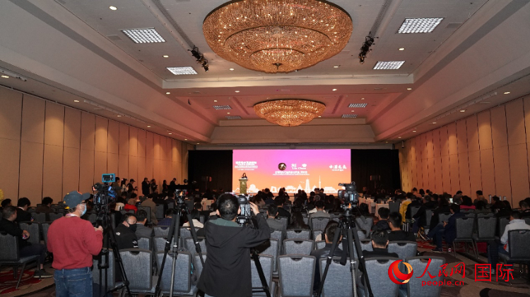 “中國之夜暨消費電子發(fā)展論壇”現(xiàn)場。人民網(wǎng)記者 鄧圩攝