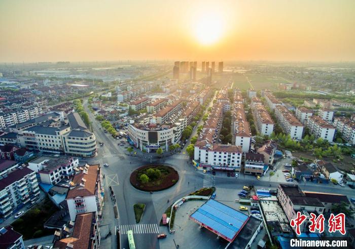 資料圖；位于上海南郊奉賢區(qū)最東部的四團(tuán)鎮(zhèn)。 供圖