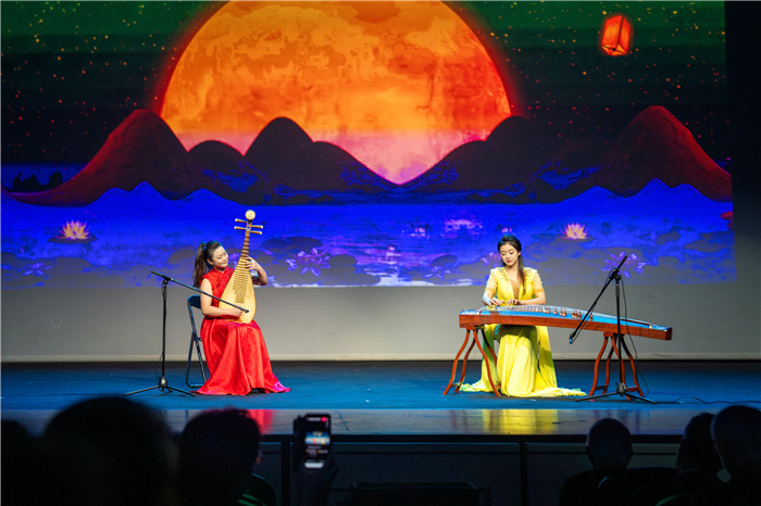 現(xiàn)場表演。中國駐希臘大使館供圖