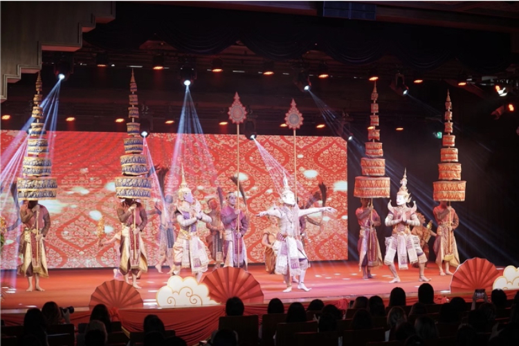 圖為2024“歡樂春節(jié)”中泰互致新春賀辭活動現(xiàn)場。 中國駐泰國大使館文化處供圖