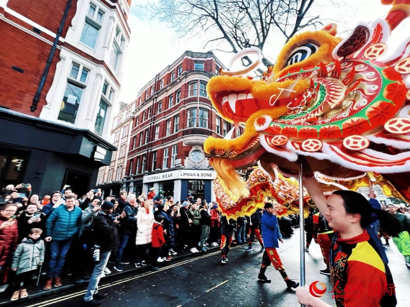 倫敦新春慶典現(xiàn)場(chǎng)。人民網(wǎng) 郭錦標(biāo)、楊浩鵬攝