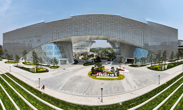 航拍揚(yáng)州運(yùn)河大劇院。孟德龍攝