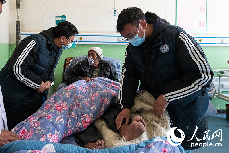 震中日記｜“謝謝，曼巴啦！”