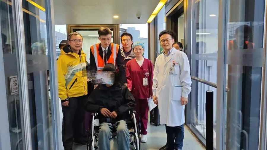 17歲少年咳嗽發(fā)熱15天，找不到感染原因！一查心臟更嚇人！上海醫(yī)生出手→