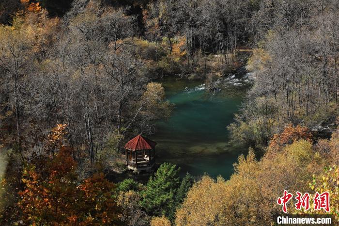 松坪溝風光?！⑼?攝