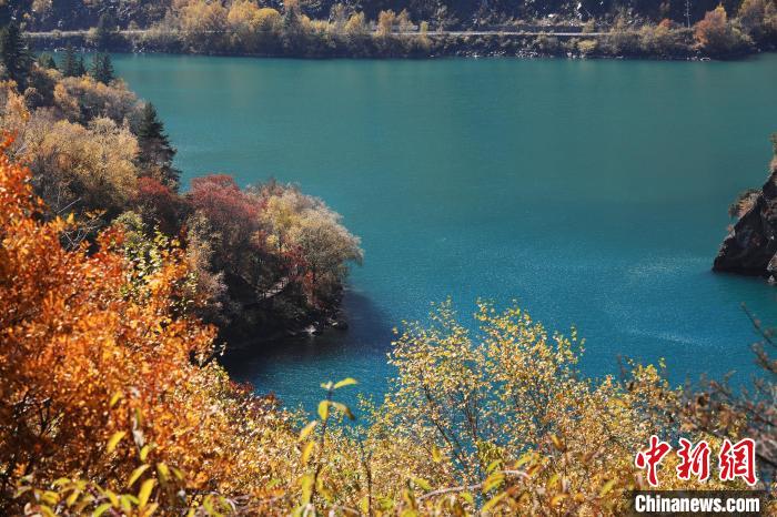 松坪溝風光?！⑼?攝