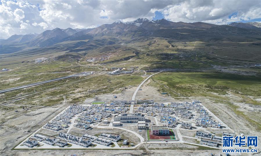 （新華全媒頭條·走向我們的小康生活·圖文互動）（1）扎西德勒，我們的新家園——西藏易地扶貧搬遷搬出幸福美好新生活