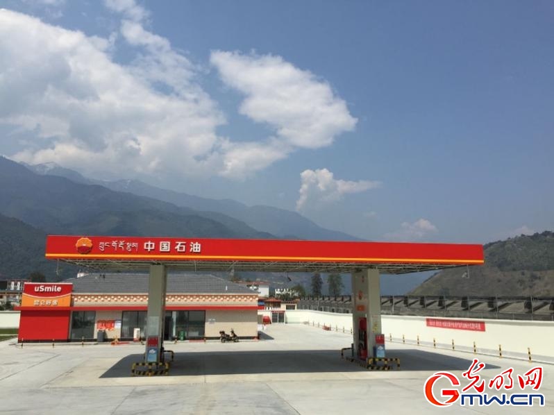 【為西藏小康加油】能源保供邊陲地，“寶石花”開(kāi)扶貧路