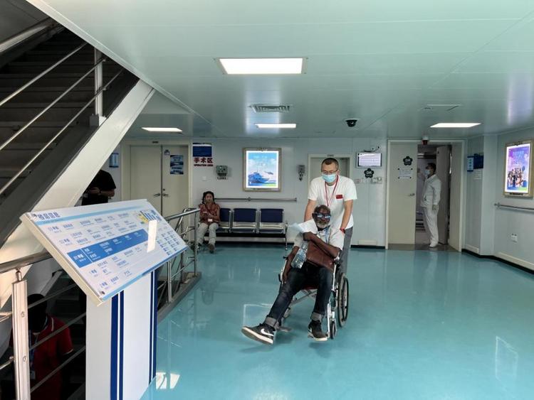 非洲各界點(diǎn)贊“和平方舟”:對(duì)中國為世界發(fā)展所做的一切說“謝謝”