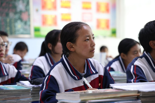 講好中華民族共同體故事，讓網(wǎng)絡(luò)“連心”更“聚心”