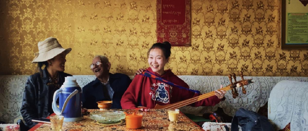 講好中華民族共同體故事，讓網(wǎng)絡(luò)“連心”更“聚心”