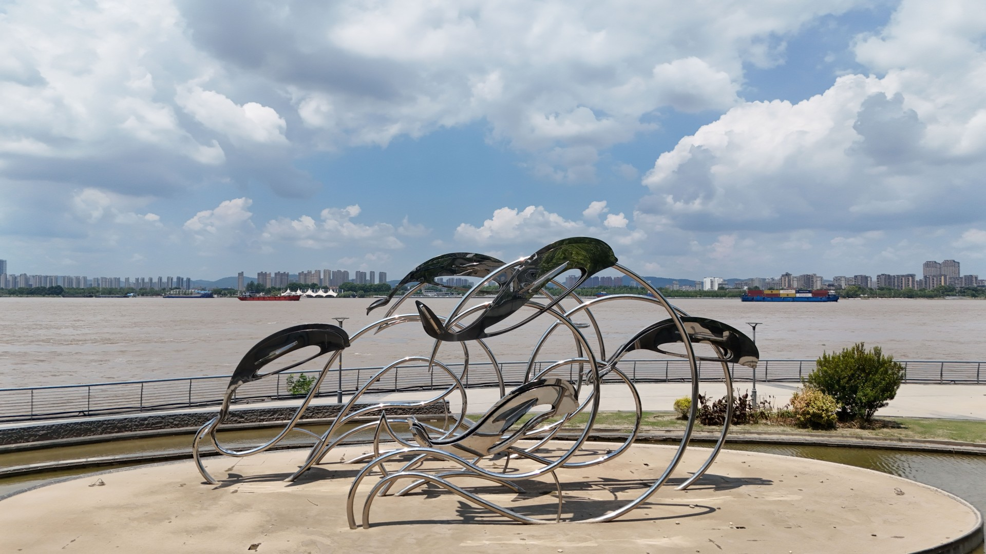 文化中國行 長江之歌丨微笑的江豚，從四千年前“游”來