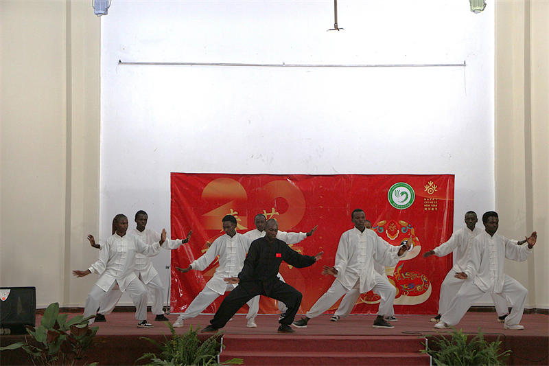 卡巴拉克大學春節(jié)體驗活動。埃格頓大學孔子學院供圖