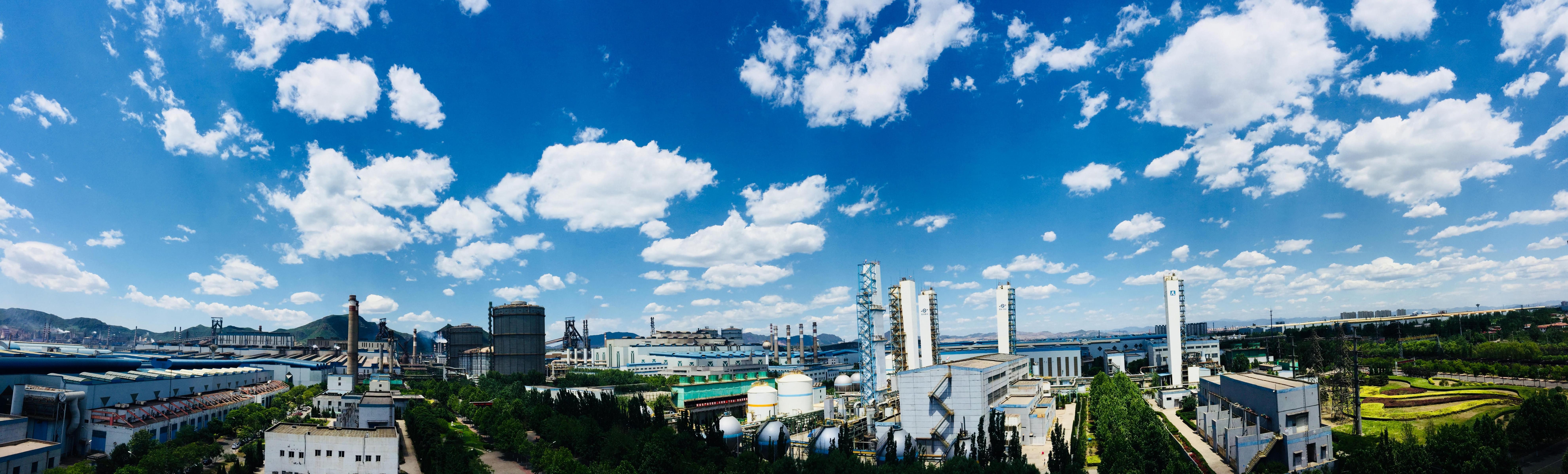 首鋼股份公司遷安鋼鐵公司。尹小龍攝