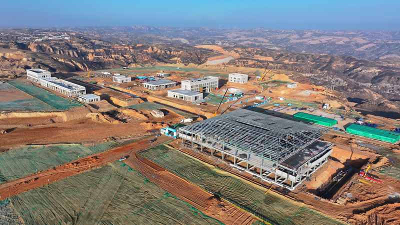 正在建設(shè)的府谷府州機場。朱鑫攝