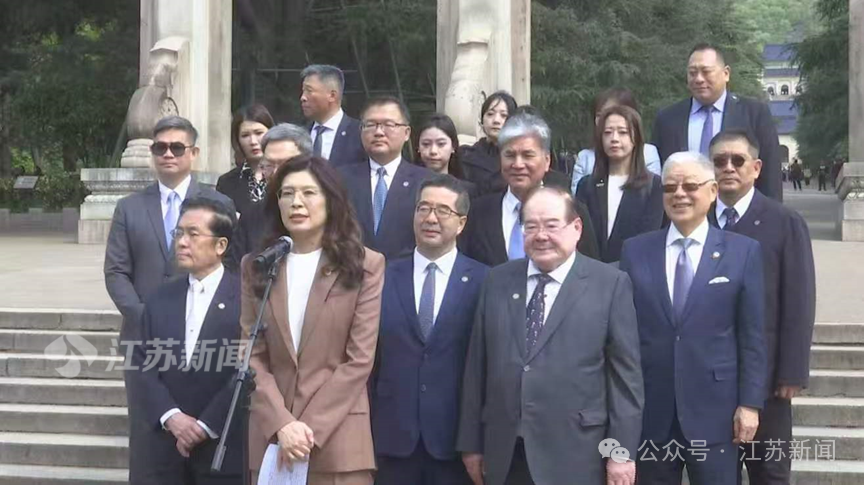 鄭麗文率團(tuán)開啟訪陸之旅 ：橋通了，心會更近