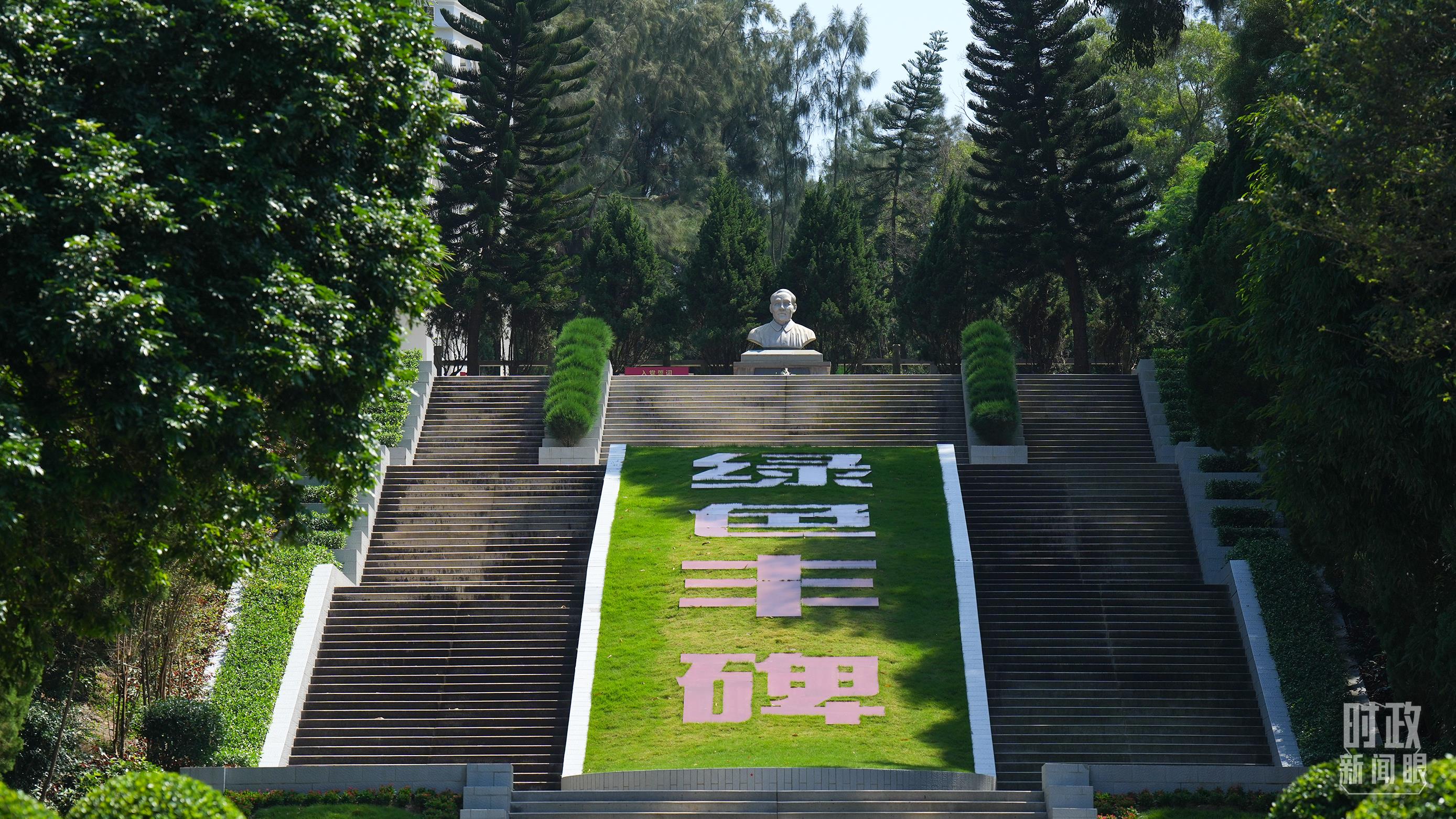 △“綠色豐碑”。（總臺記者李晉拍攝）