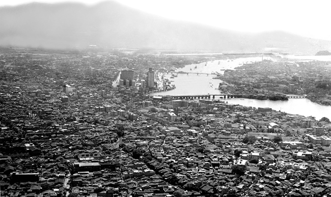 拍攝于1983年的蒼霞舊貌。游源飛攝