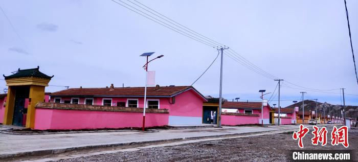 青?，敹嗳嫱瓿傻卣鹗転?zāi)群眾農(nóng)房維修加固工作