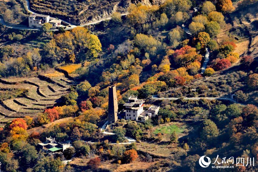 丹巴美景。李永安攝