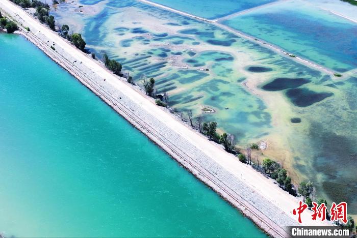 航拍貴德縣黃河?！●R銘言 攝