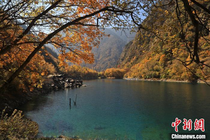 松坪溝風光?！⑼?攝