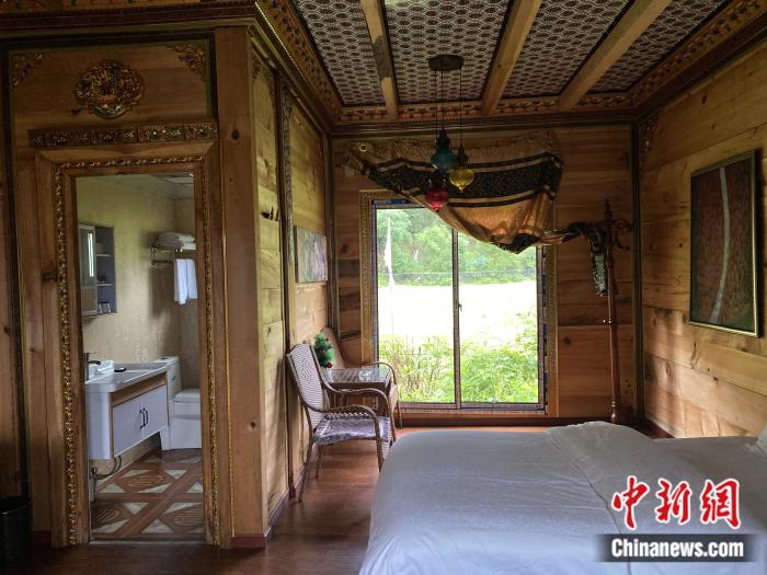 民宿內(nèi)部。彭寧鈴 攝