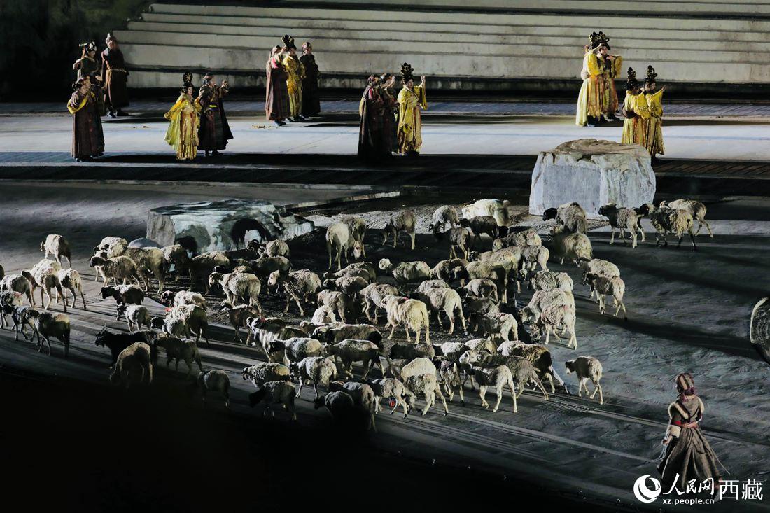 試演現(xiàn)場。人民網(wǎng)次仁羅布攝