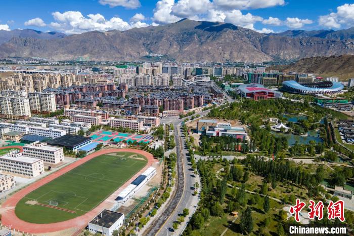 圖為西藏拉薩柳梧新區(qū)?！〗w波 攝