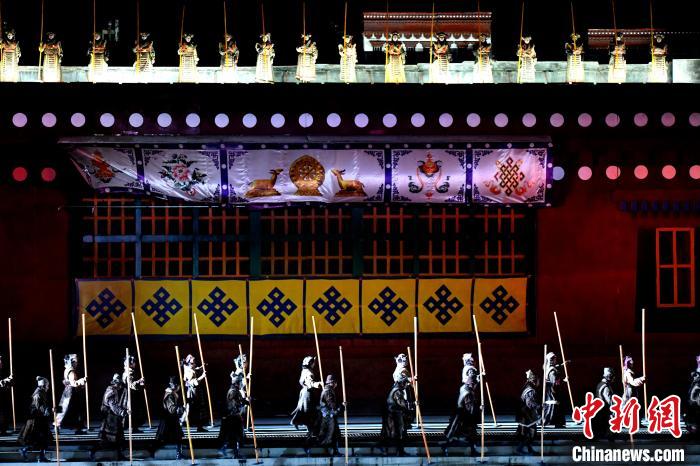 3月17日，西藏拉薩，《文成公主》大型史詩劇演出現(xiàn)場(chǎng)?！±盍?攝