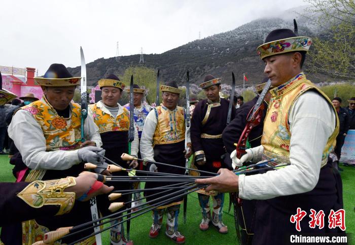 3月28日，參加響箭比賽的選手們。　李林 攝