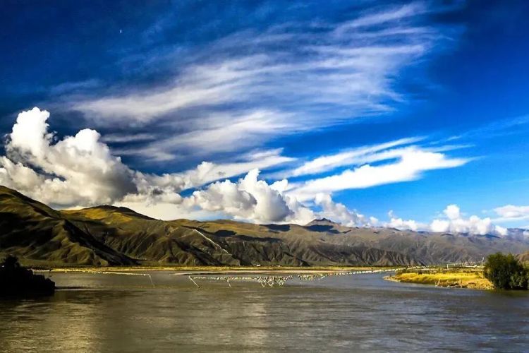 懂西藏的人，一定不會錯過林芝的秋天